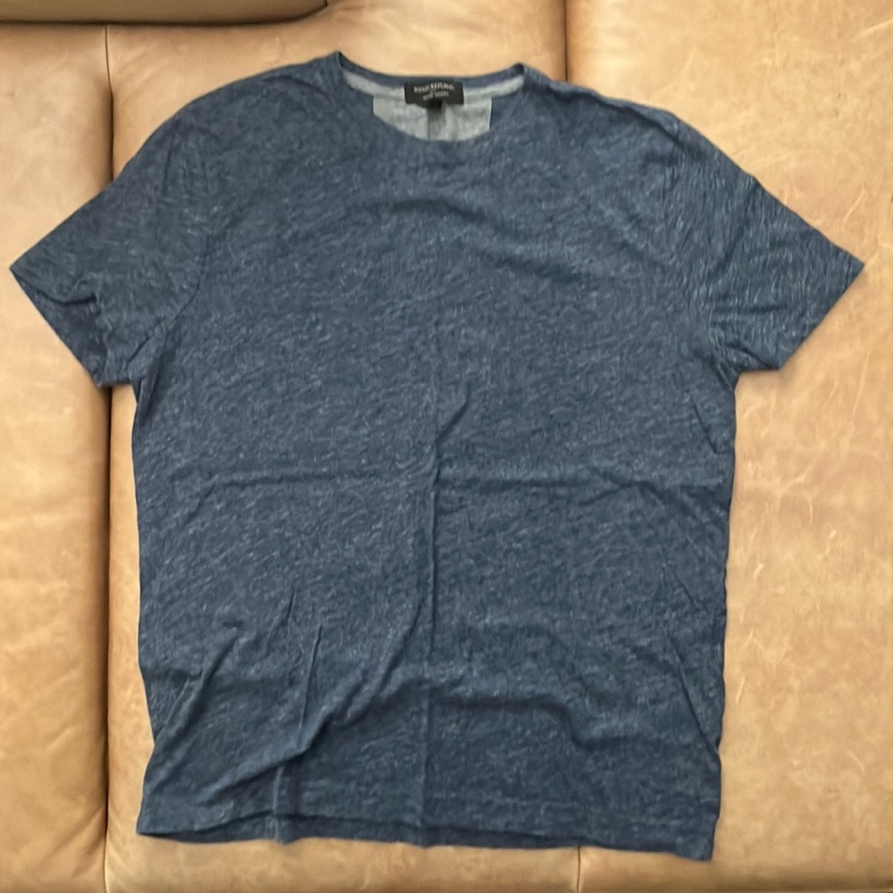 Men’s Banana Republic Soft Moisture Wicking Tee (M)